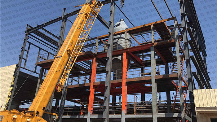 寧夏飼料添加劑三效蒸發器（qì）廢水處理項目工程安裝現場