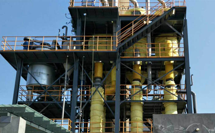 硫（liú）酸鈉三效蒸發器項目安裝