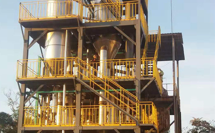 雙效強（qiáng）製循（xún）環蒸發器