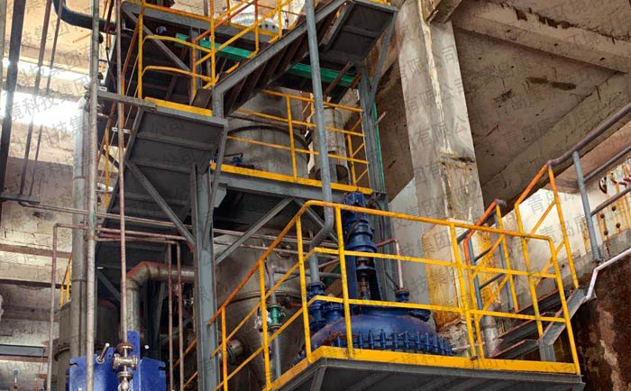 三效節能（néng）蒸發器