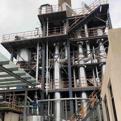 三效降膜濃縮蒸發（fā）器